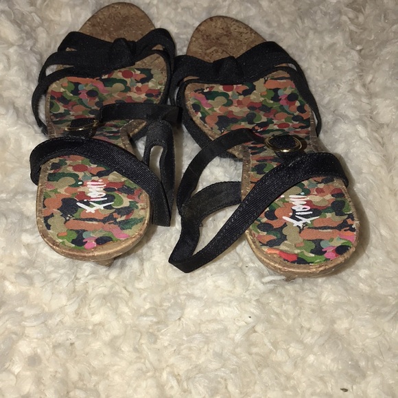 Heels - Picture 3 of 6